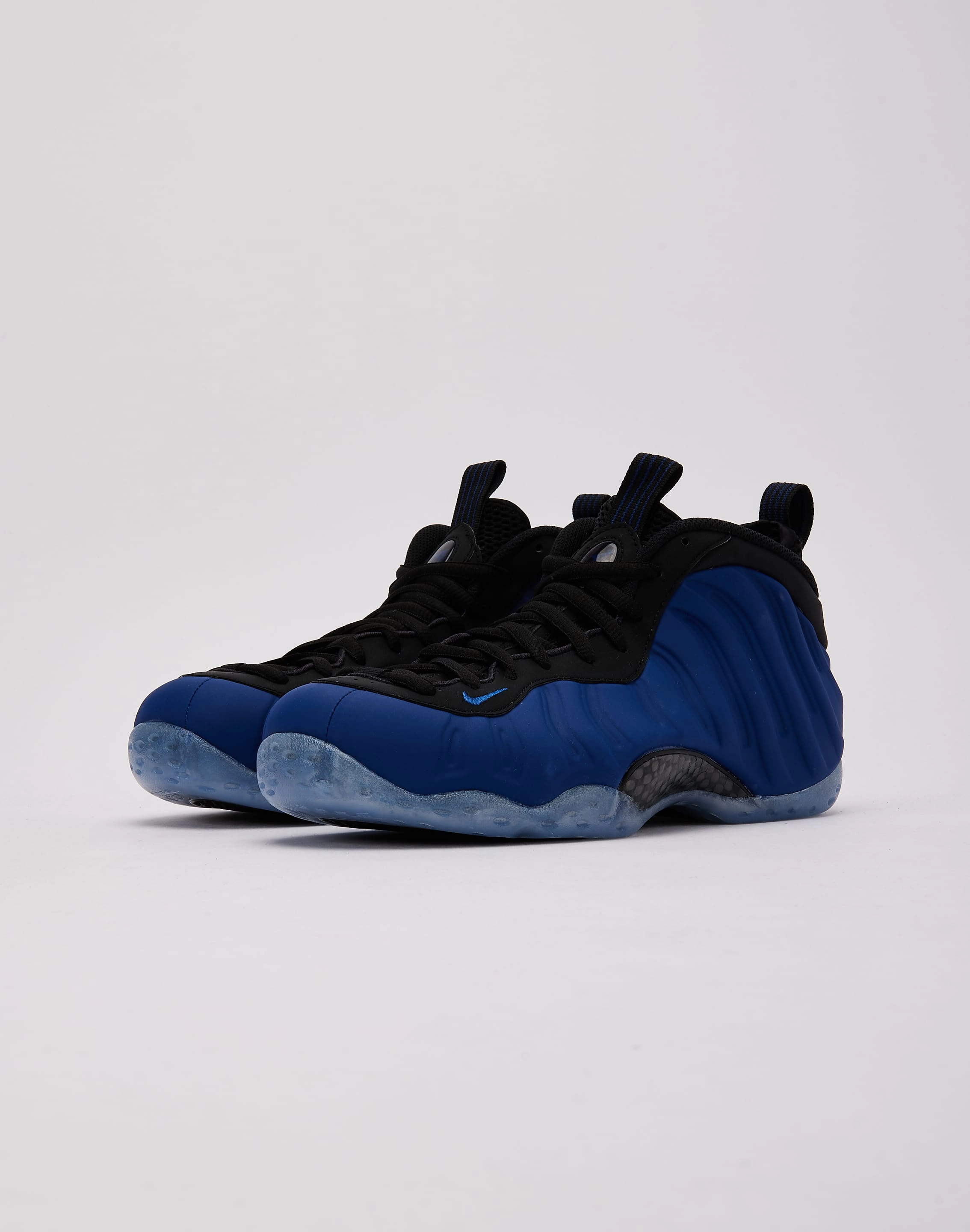 Long Move Peak Step Nike Air Foamposite One 'Deep Royal'