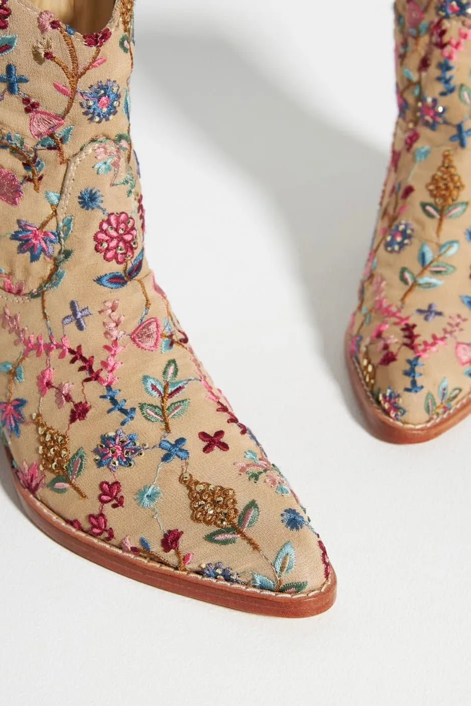 EMBROIDERED WESTERN BOOTS SUSAN X ANTHROPOLOGIE