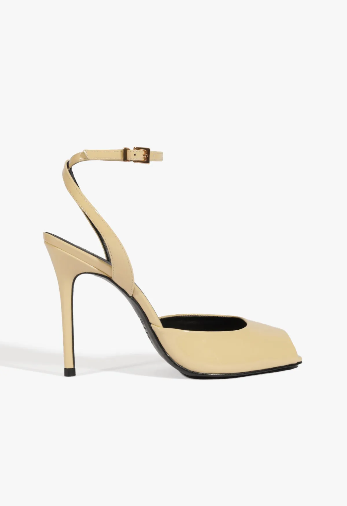 Elastic laces Estella Patent Pump