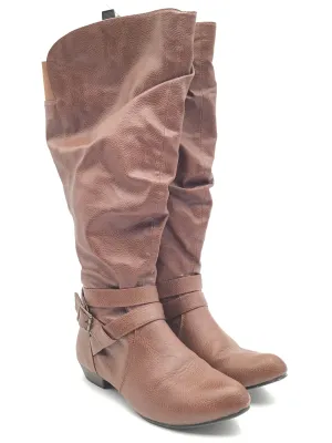 Boots Knee Flats By Fergalicious In Brown, Size: 7 Compression Resistant Collar Practical Style