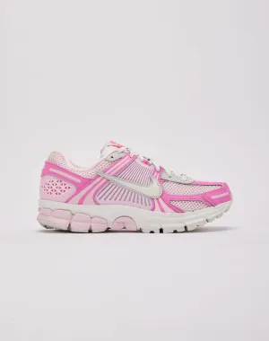 Nike Zoom Vomero 5 adjustable closure shoes