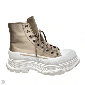 Shoes Luxury Designer By Alexander Mcqueen In Brown & White, Size: 10.5 Tech Glow Airflow Ventilation Channels