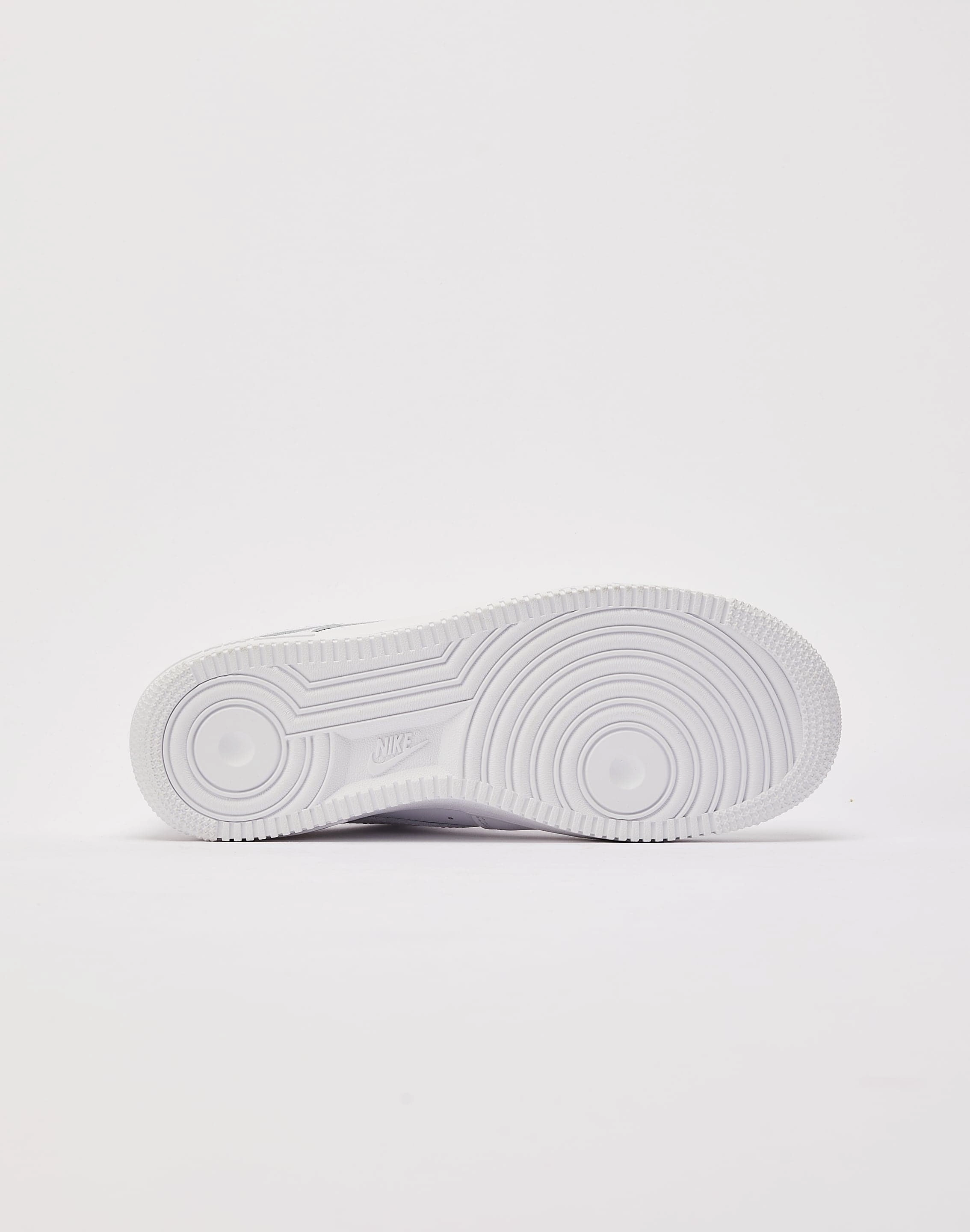 Nike Wmns Air Force 1 '07 Low Silver Shine Slip Safe