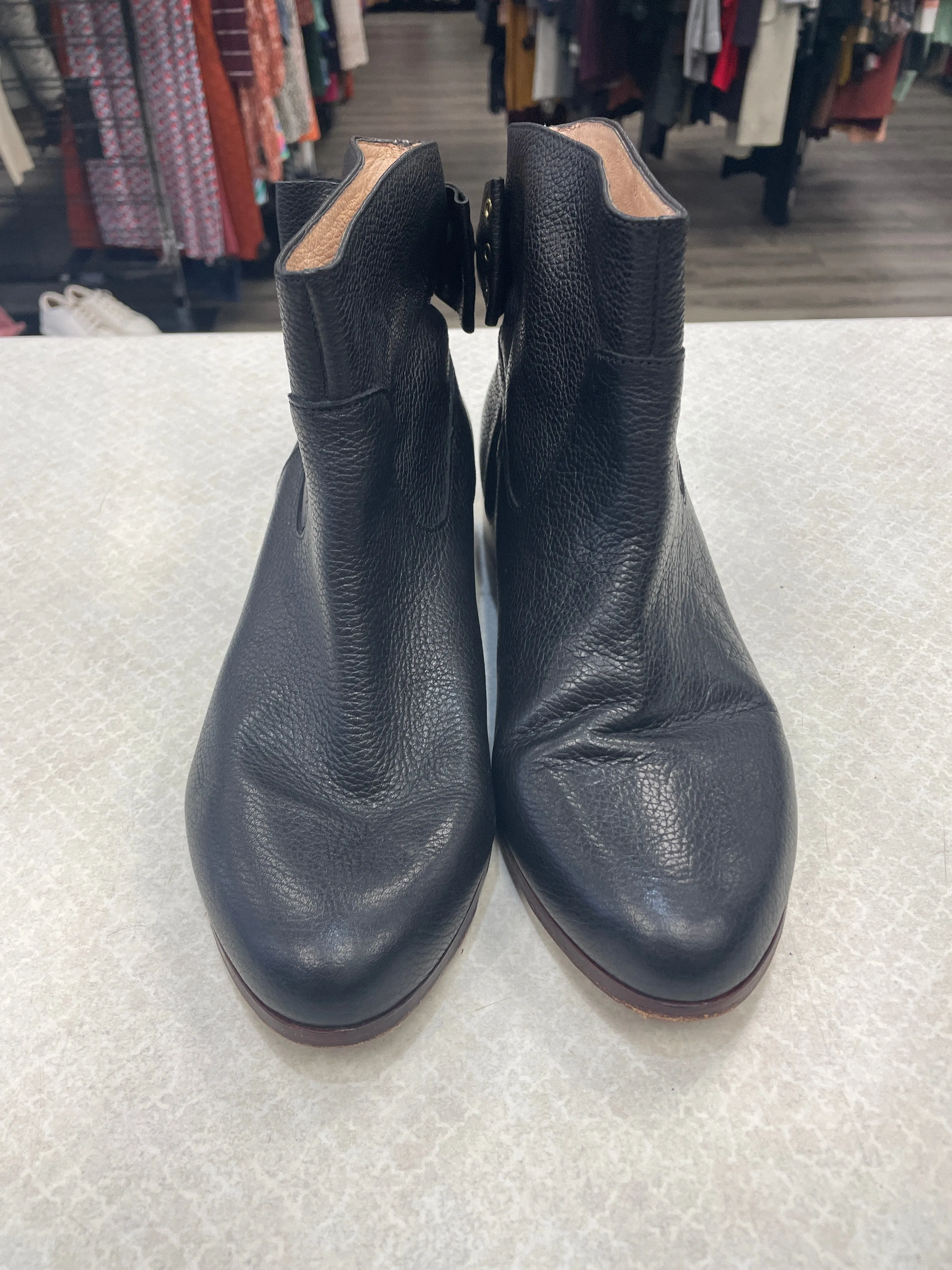 Island Step Month Strong Boots Designer By Kate Spade In Black & Gold, Size: 7