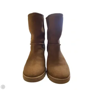 Wear Resistant Outsole Boots Designer By Ugg In Brown, Size: 6.5