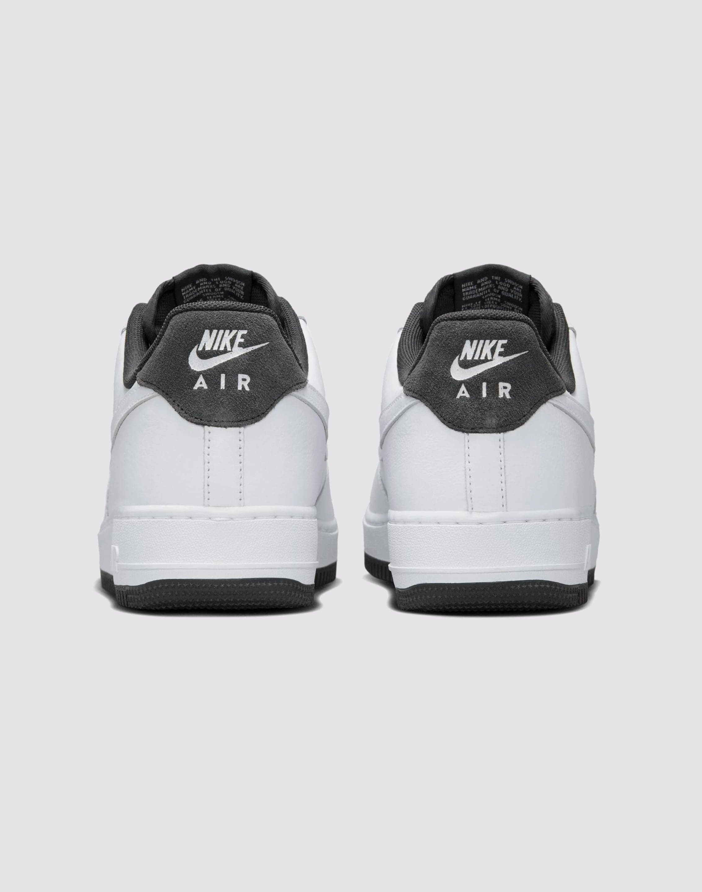 Nike Air Force 1 '07 LV8 group walk Chic Cool