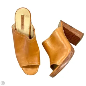 Ocean Walk Pack Safe Sandals Designer By Frye In Tan, Size: 9