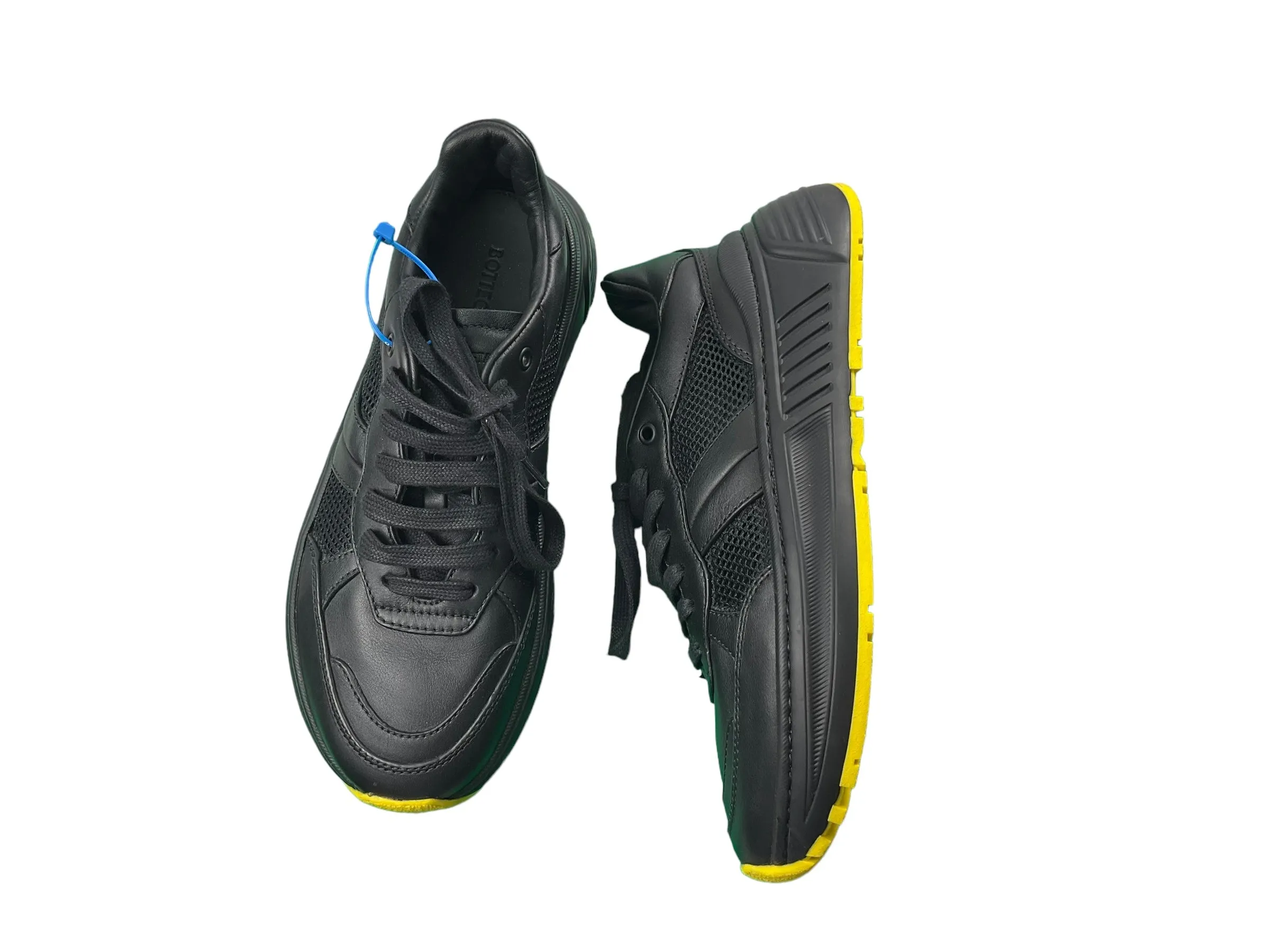 Snow Grip Impact Resistant Sole Shoes Luxury Designer By Bottega Veneta In Black, Size: 10