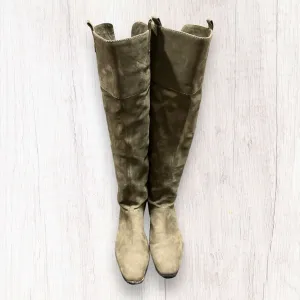 Brown Boots Knee Heels Clothes Mentor, Size 8.5 Mud Resistant Rainy Days