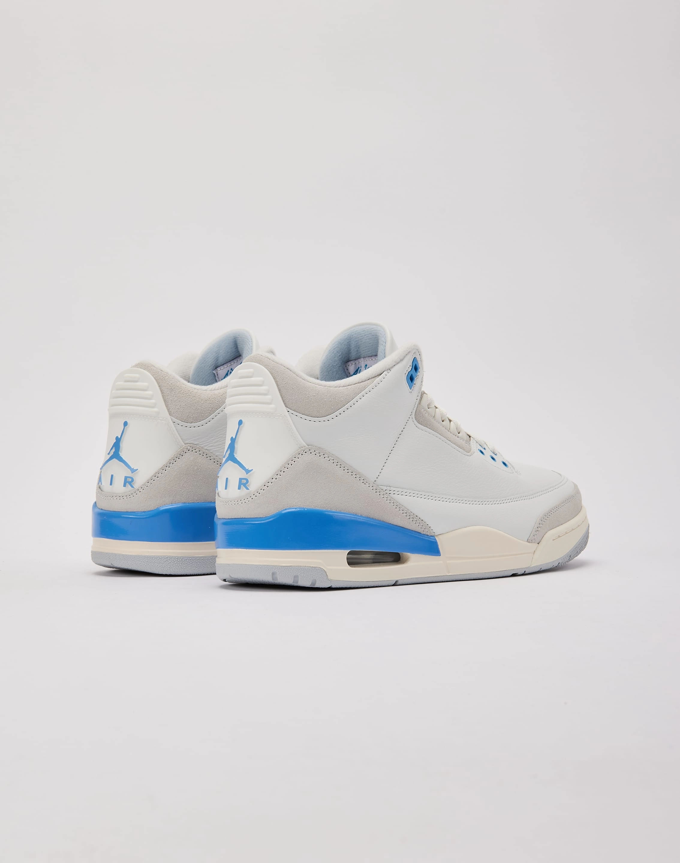 Jordan Air Jordan 3 Retro 'Lucky Shorts' Fur Trim Easy Flow