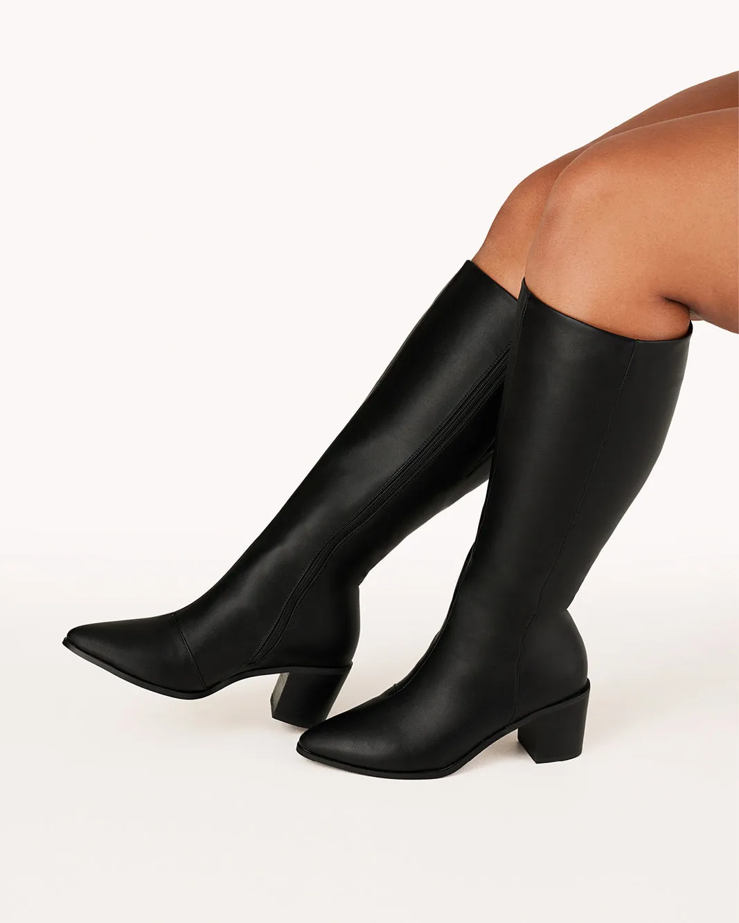 GRANGER CURVE - BLACK Eco Material Cold Climate Summer Hike