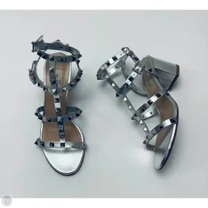 Eco Friendly Office Workers Shoes Luxury Designer By Valentino-garavani In Silver, Size: 5.5