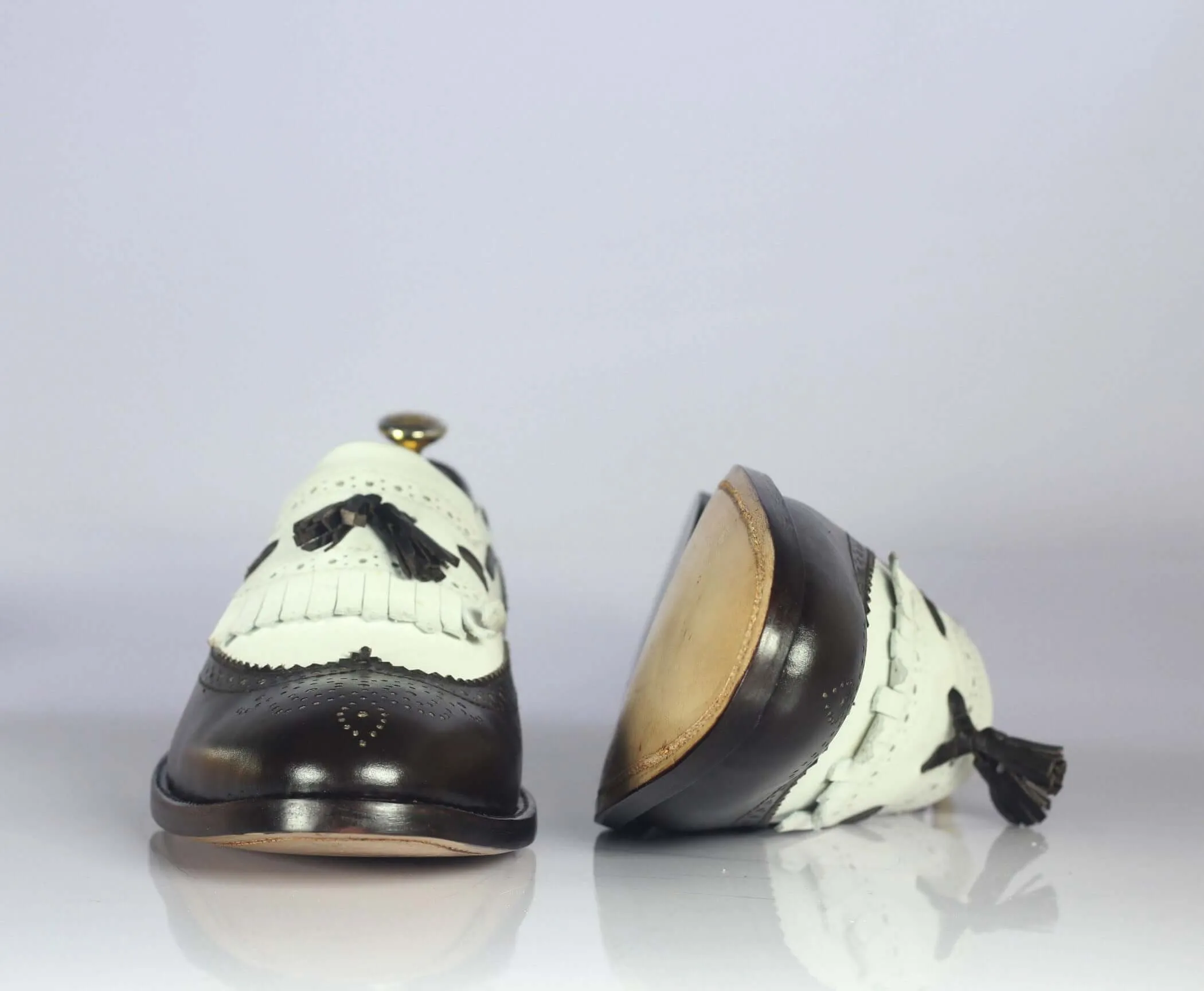 Handmade White Black Wing Tip Brogue Leather Shoes, Men Fringes Tassels Shoes