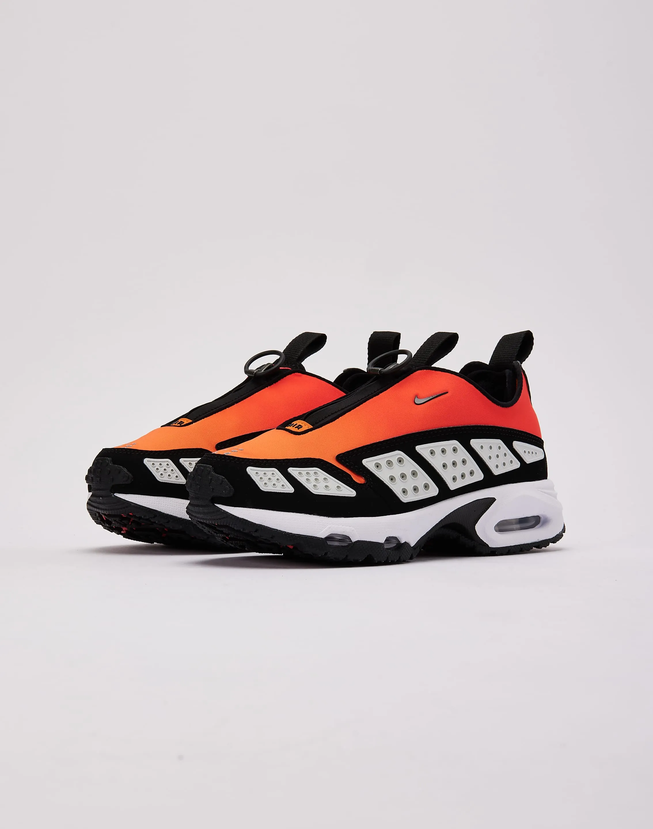 Nike Air Max SNDR 'Bright Crimson' Gel Infused Midsole