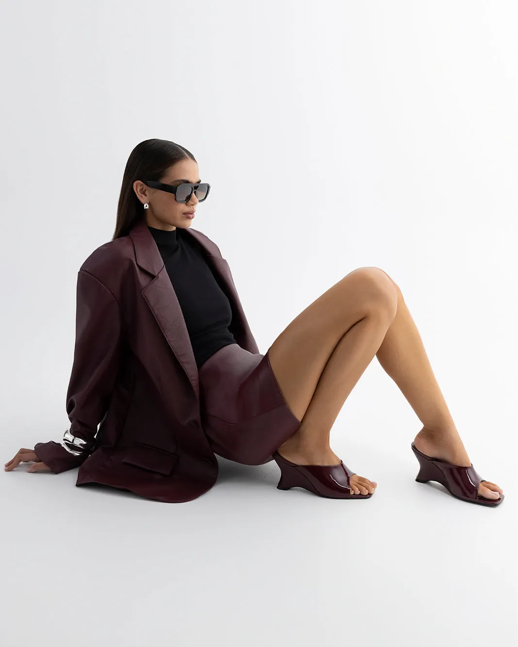 ISELLE - DARK CHERRY PATENT Classy Look