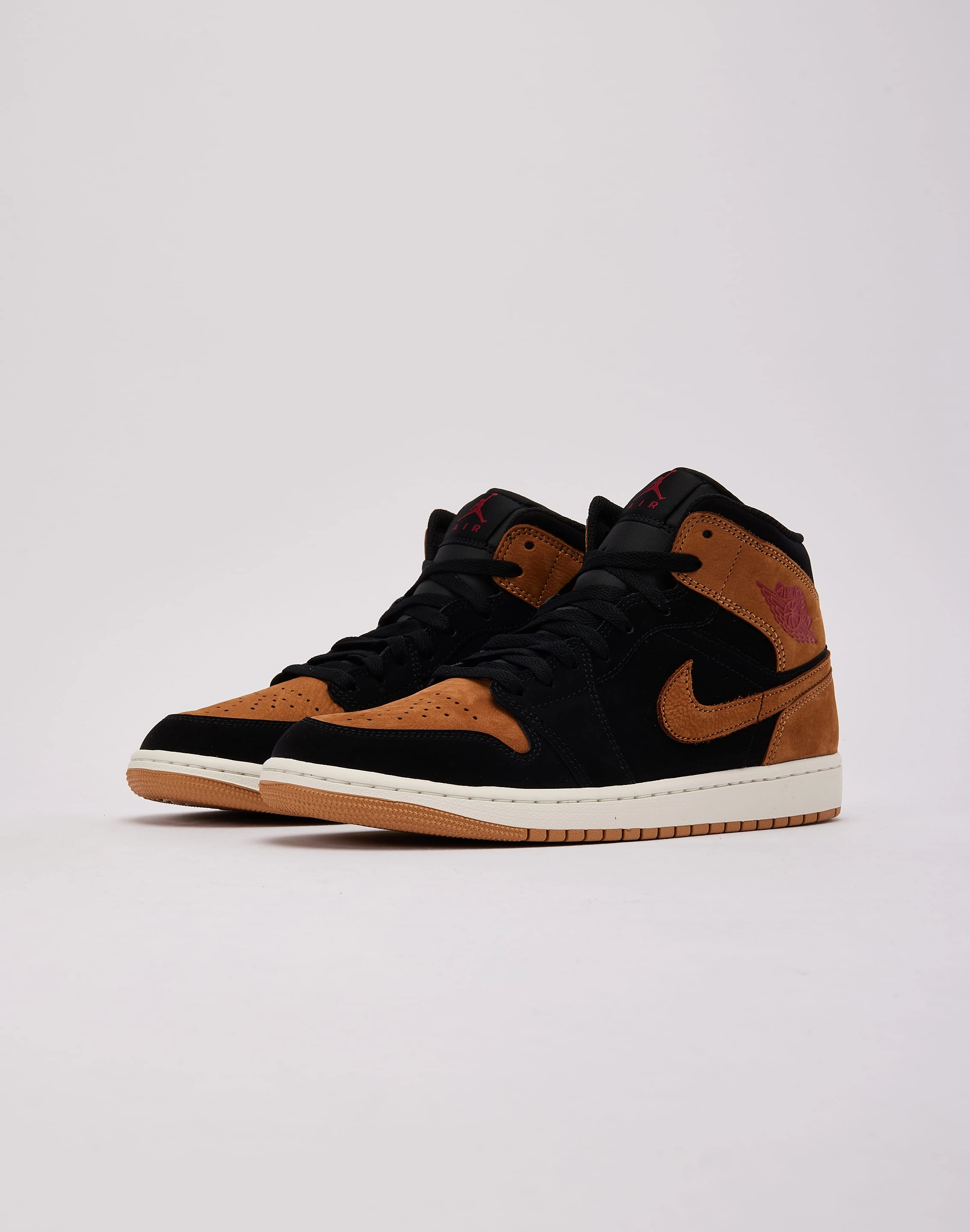 Jordan Air Jordan 1 Mid SE King Strong Quick Drying Travel Enthusiasts