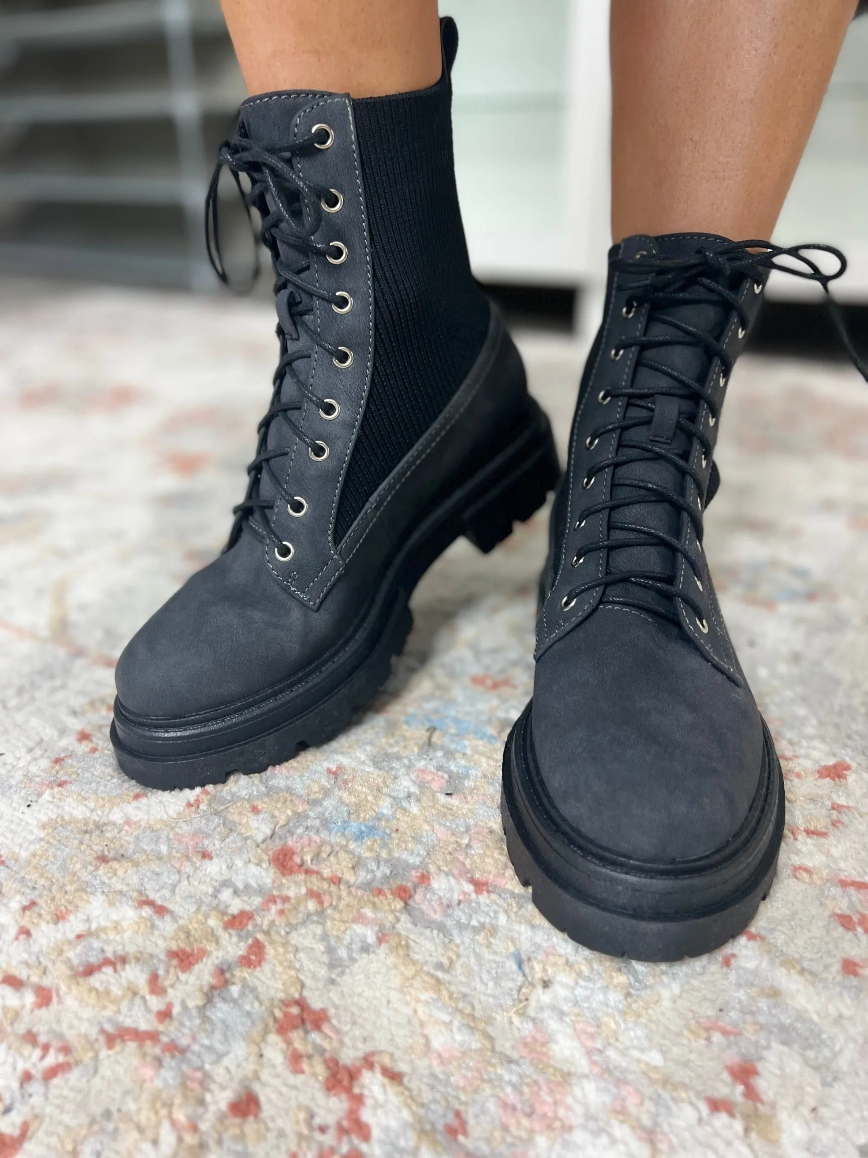 Journey Sueded Lace Up Boot, Charcoal