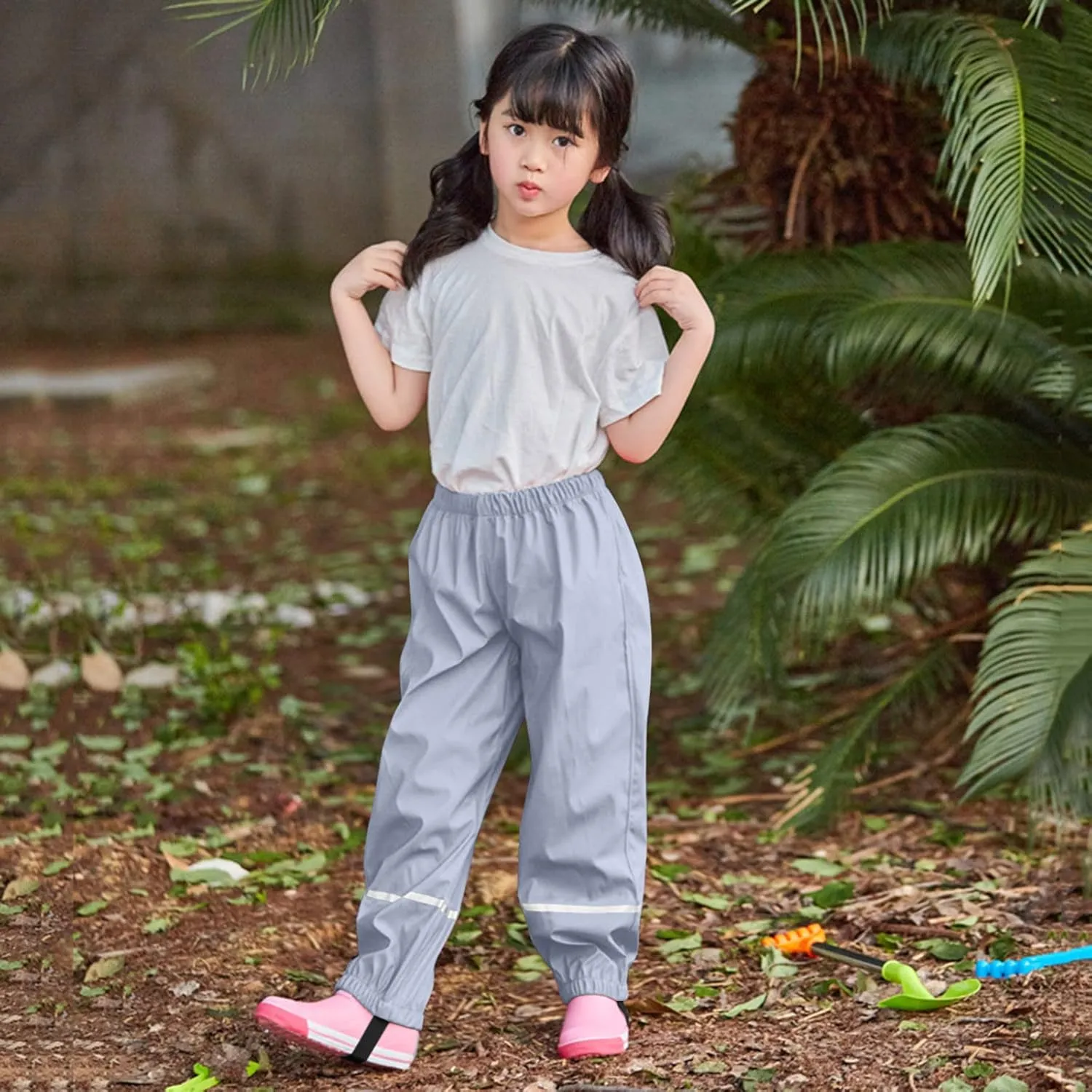 Kids Boys Girls Rain Pants Elastic Waist Mudproof Lightweight Adjustable Shoulder Straps Reflective Strips
