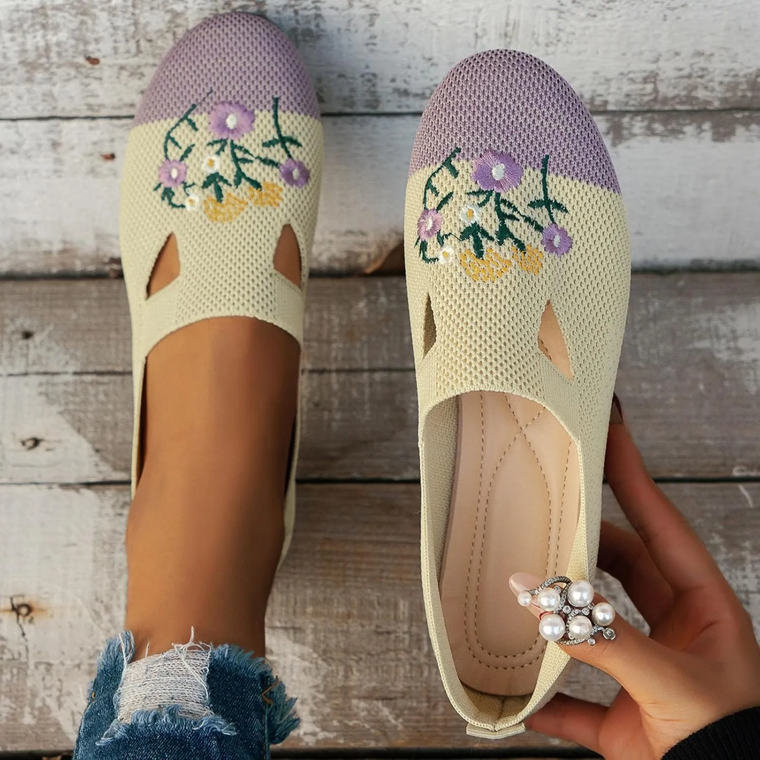 Ladies Fashion Breathable Mesh Knitted Flower Embroidery Flat Bottom Casual Shoes Cycling Casual Shoe