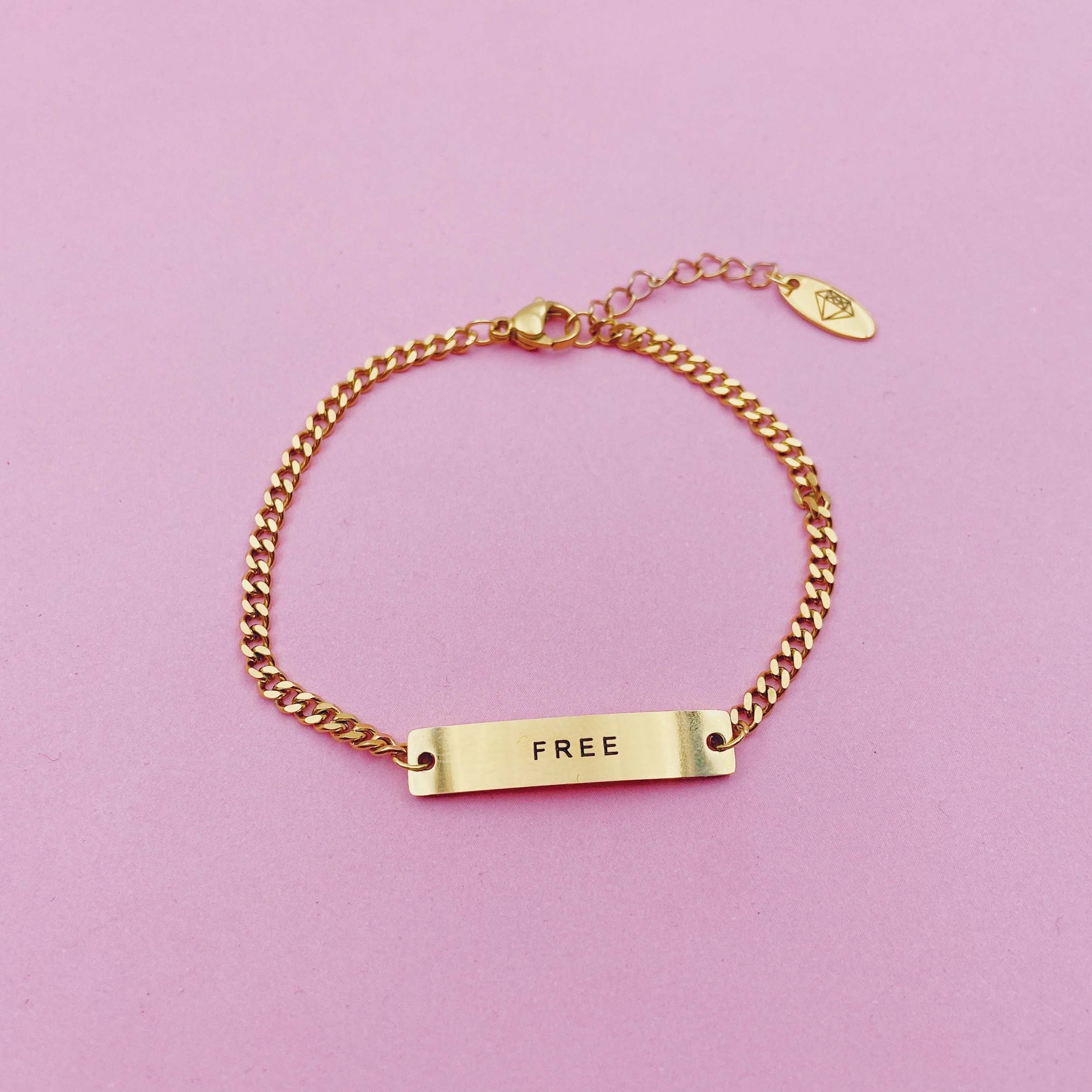 Lazer Engraved Custom Bar with Curb Chain Bracelet