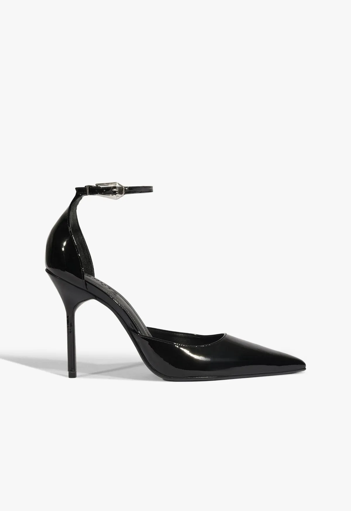 Lena Patent Pump Foam Base
