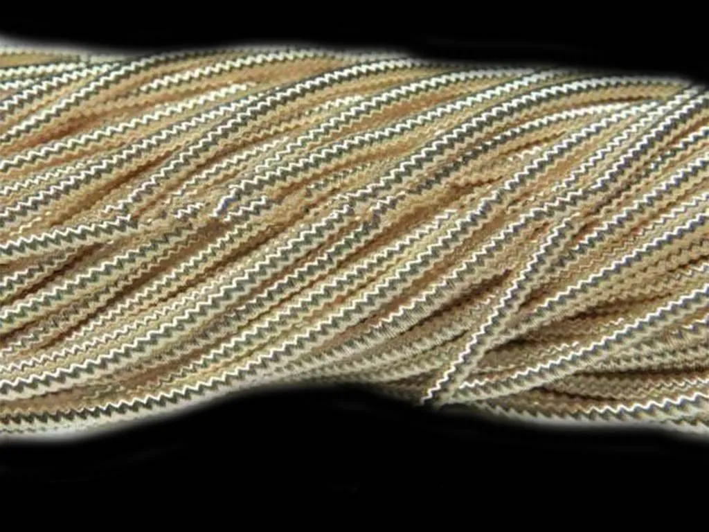 Light Golden Metallic Dabka / French Wire