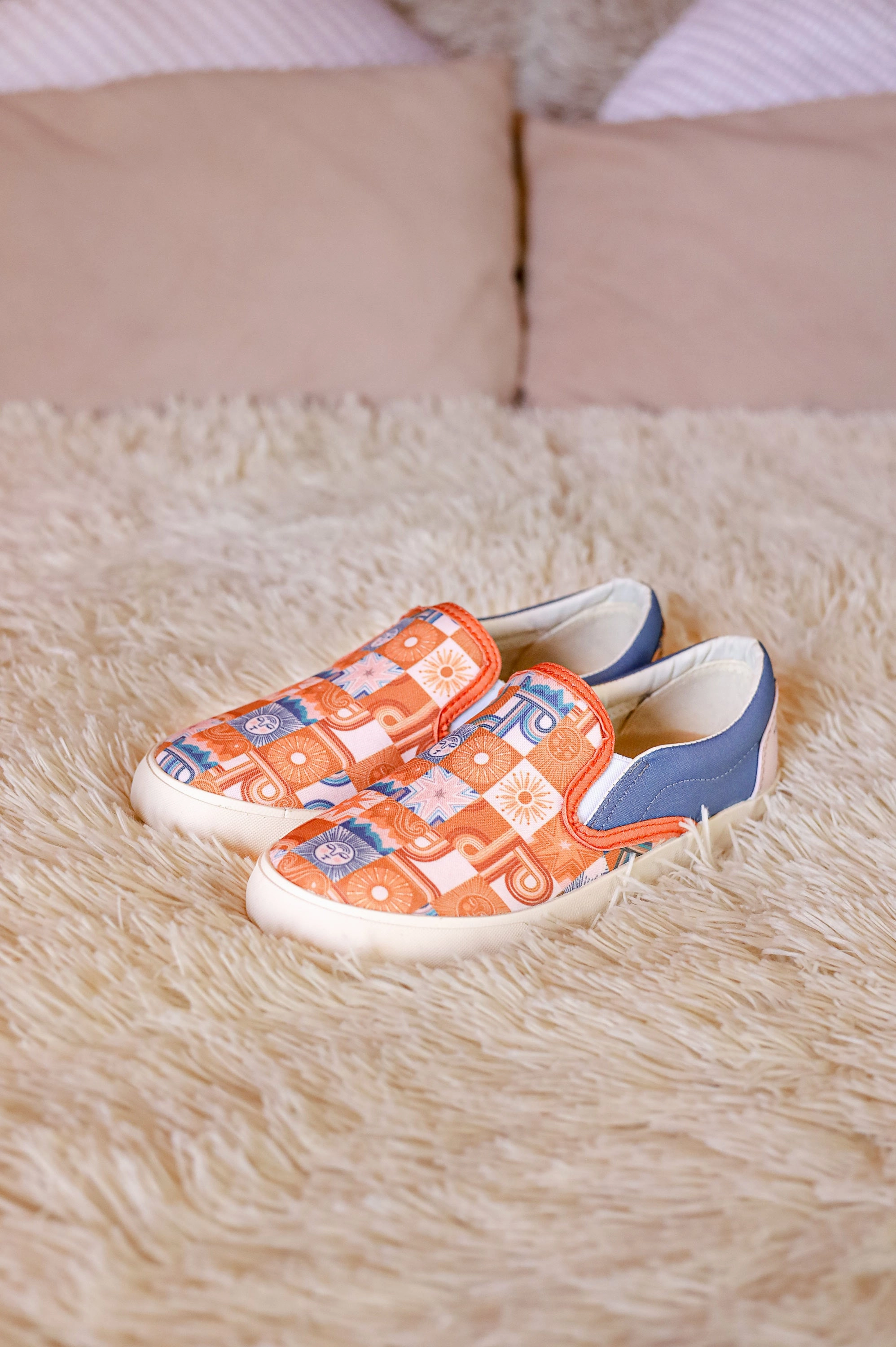 Lucia Slip On Simple Match