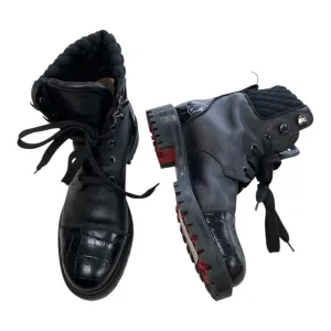 Global Cool Breathable Airflow Channels Boots Luxury Designer By Christian Louboutin In Black, Size: 5.5