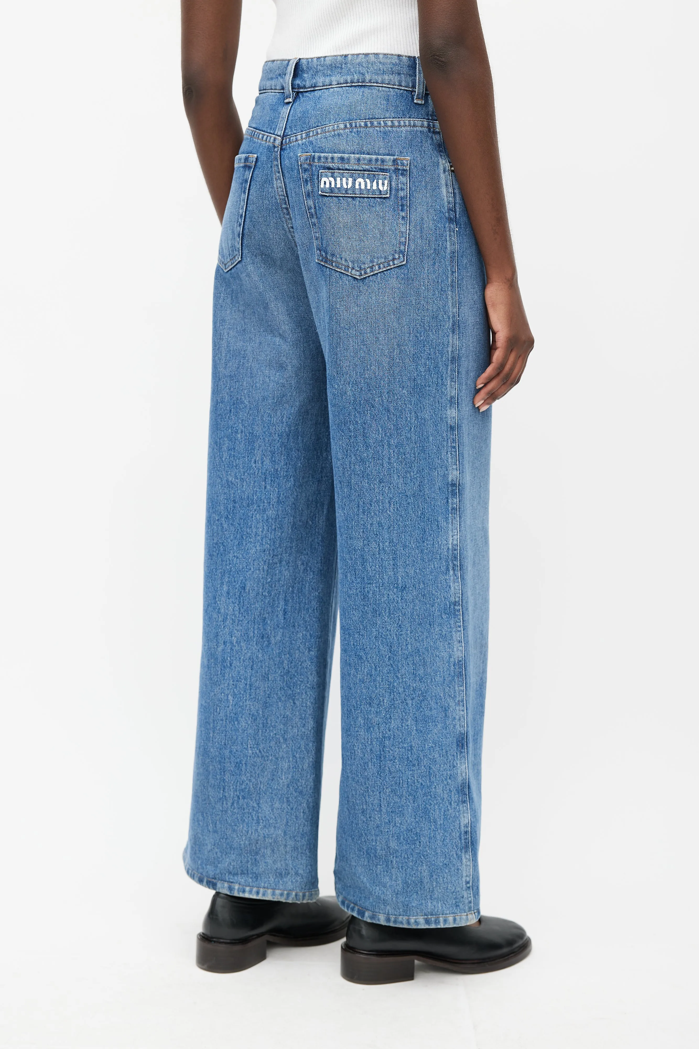 Medium Wash Wide Leg Jean