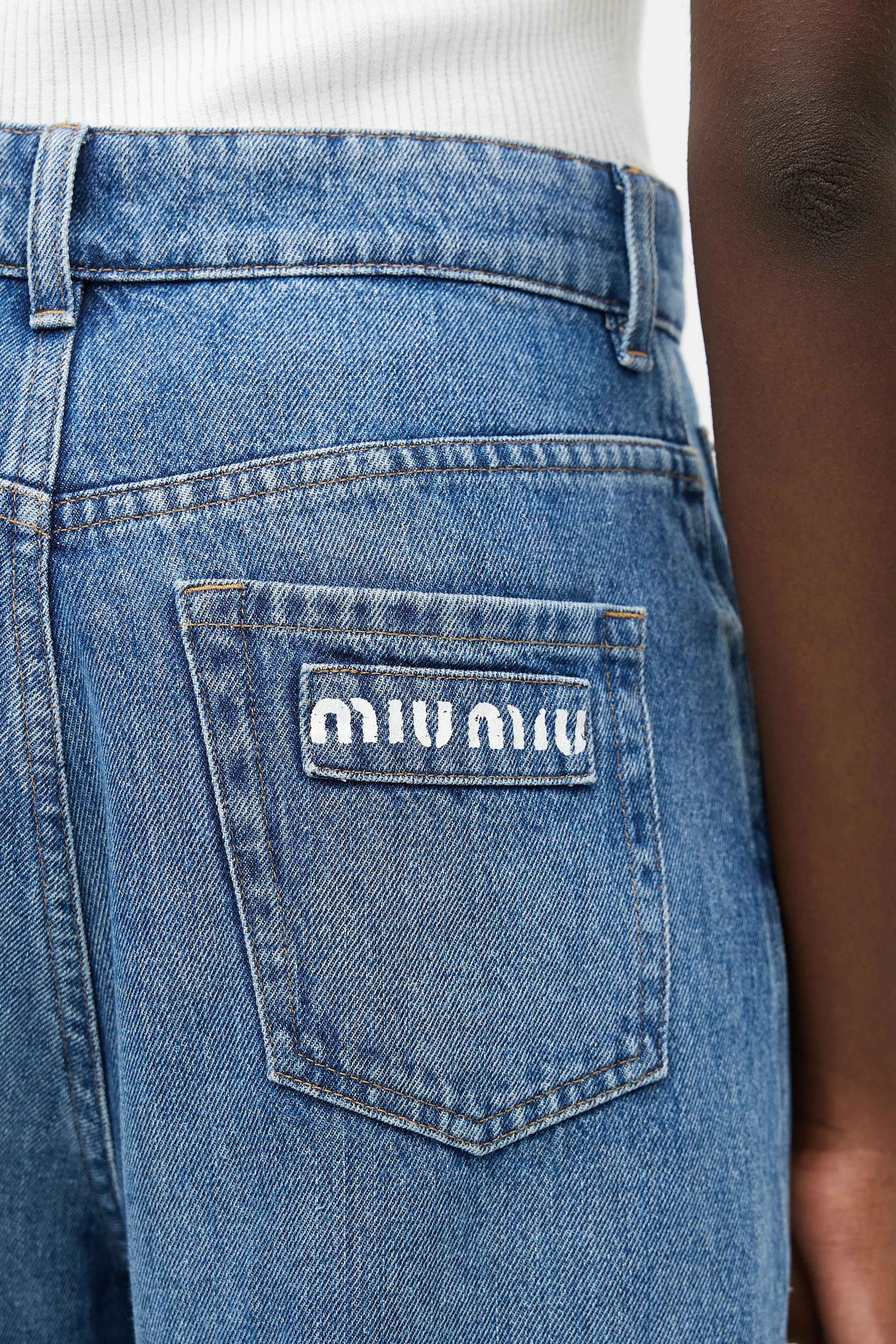 Medium Wash Wide Leg Jean