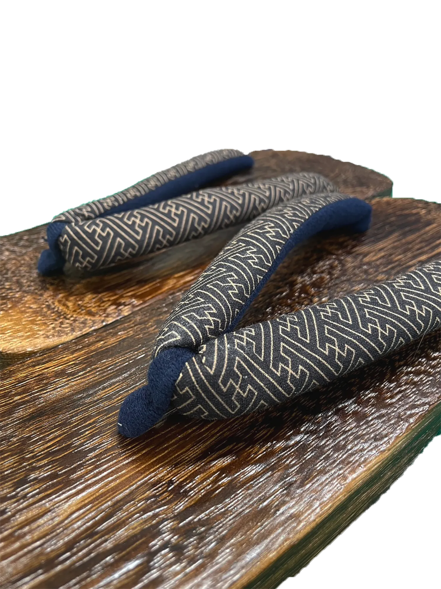 Men's Wooden Geta Sandals : Black Saya-gata pattern