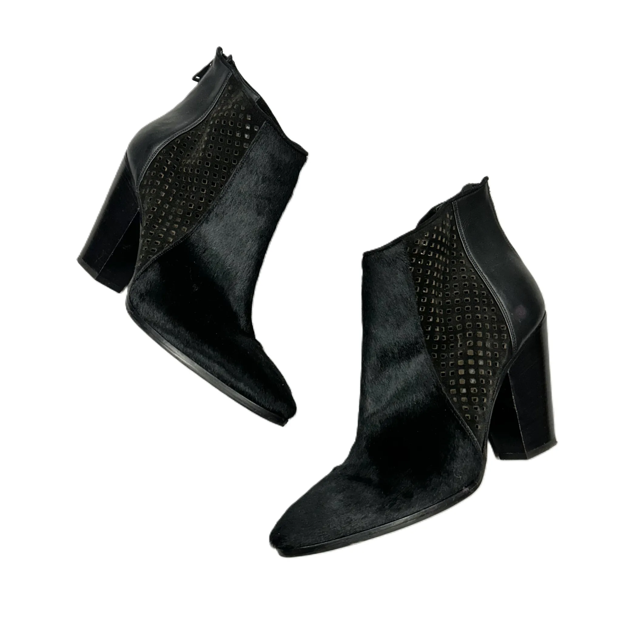 Queen Fit Wet Grip Boots Designer By Diane Von Furstenberg In Black, Size: 10