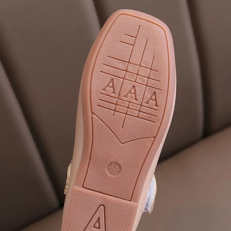Minimalist girls Shoes in soft colors