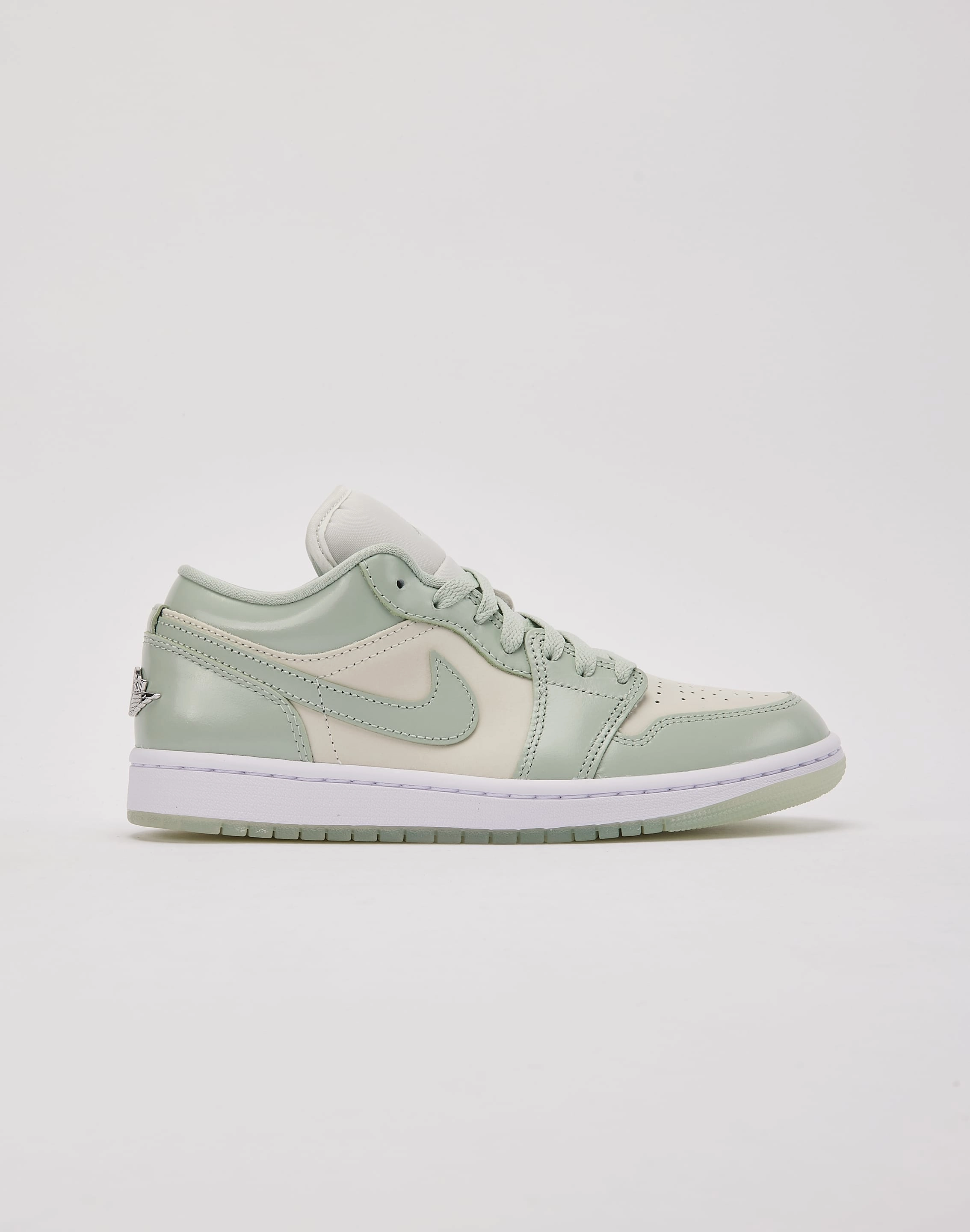 Easy To Clean Jordan Air Jordan 1 Low SE