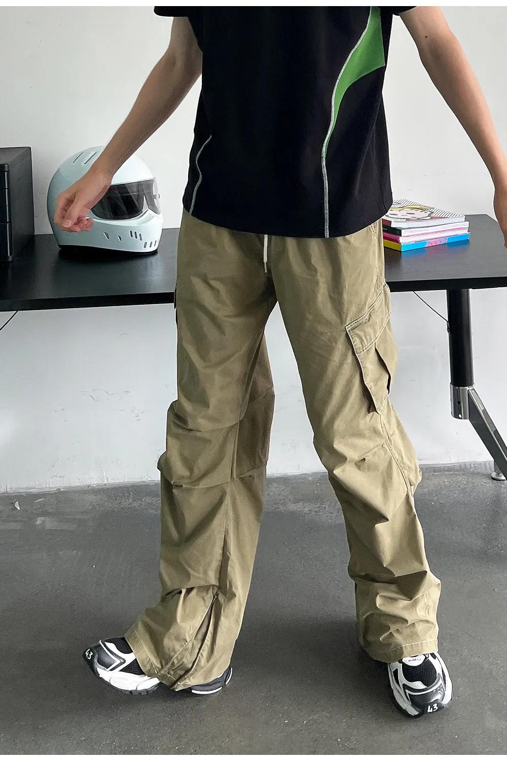 Multi-pocket paratrooper pants