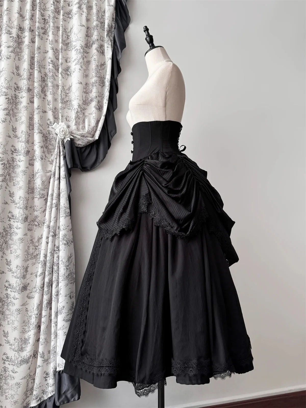 Muppet Mind Ben~Dreaming~Gothic Lolita Skirt Fishbone Long Skirt Ruffled Hem