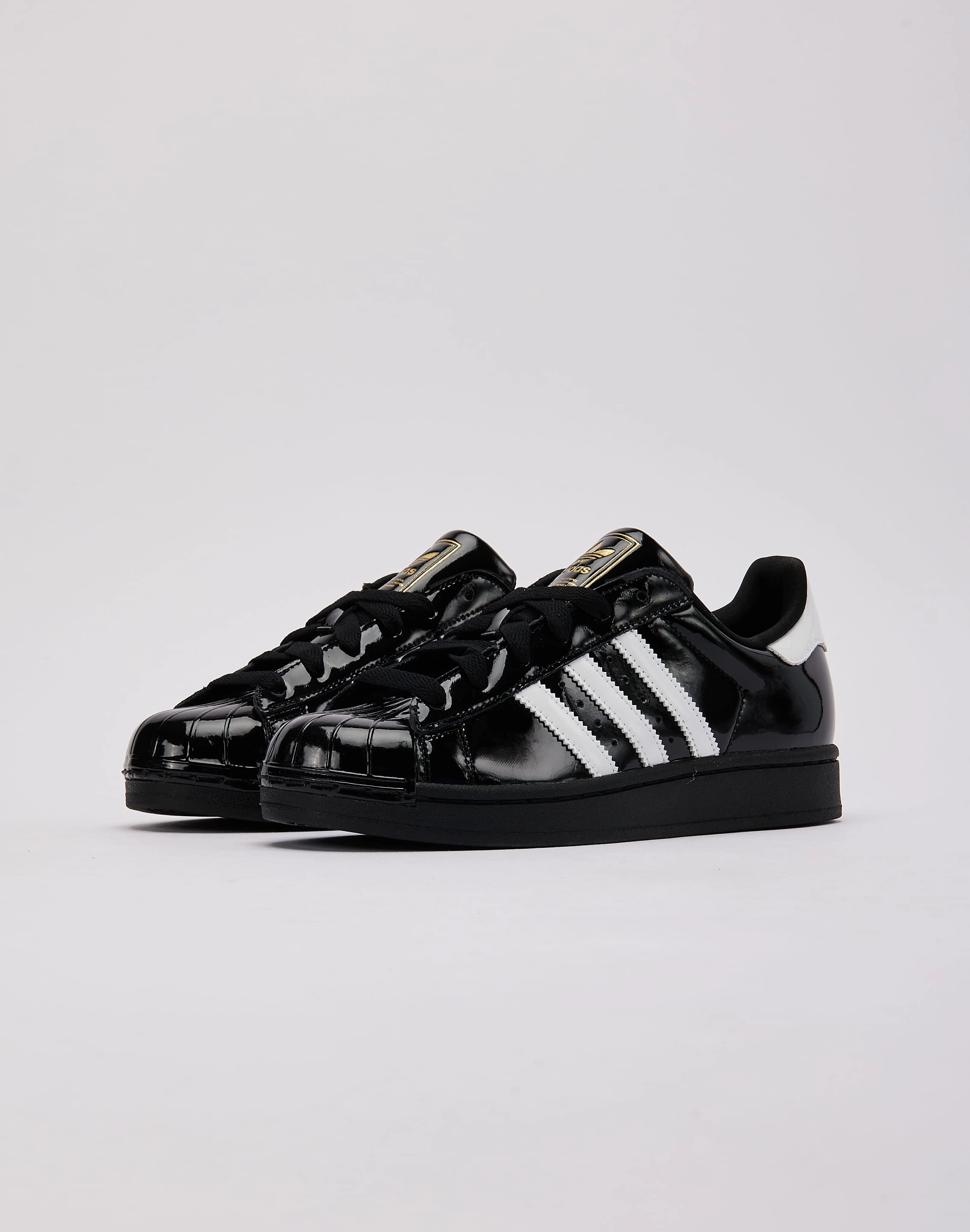 City Run Adidas Superstar II