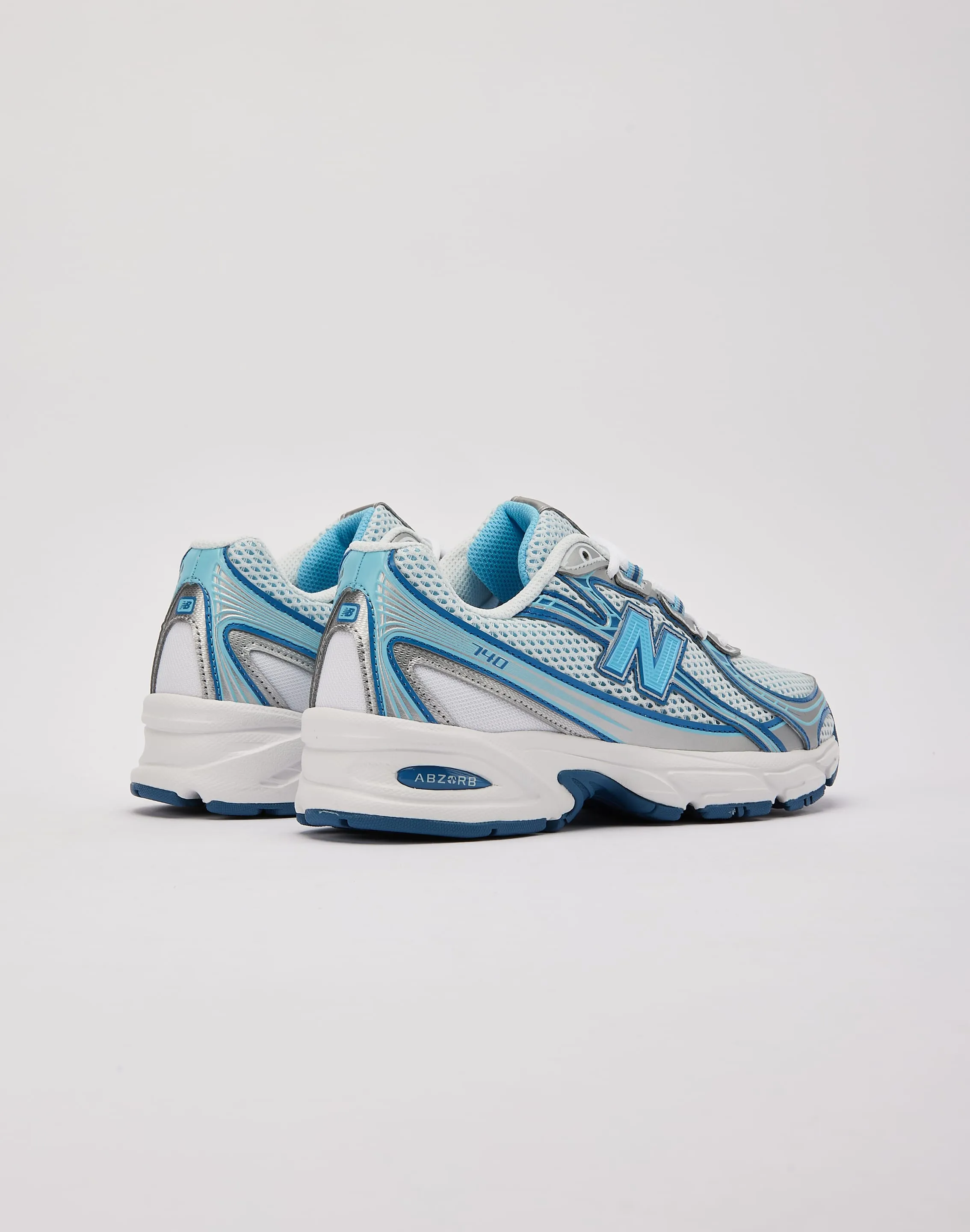 superb traction Cushioned Insoles New Balance 740