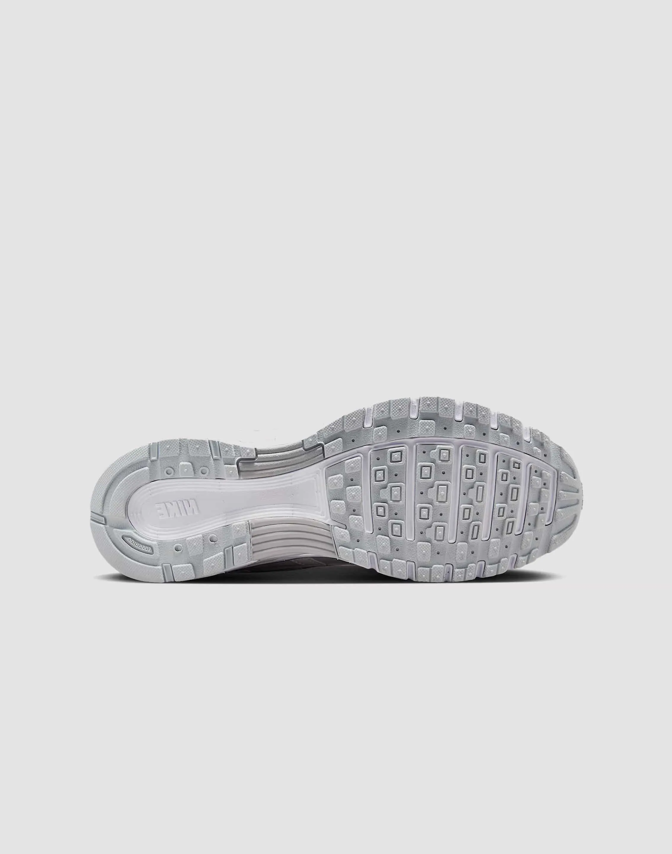 Nubuck High Stability Nike P-6000