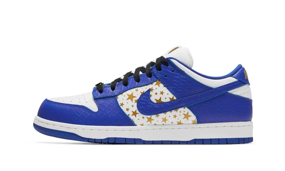 NIKE SB  DUNK LOW X SUPREME HYPER BLUE