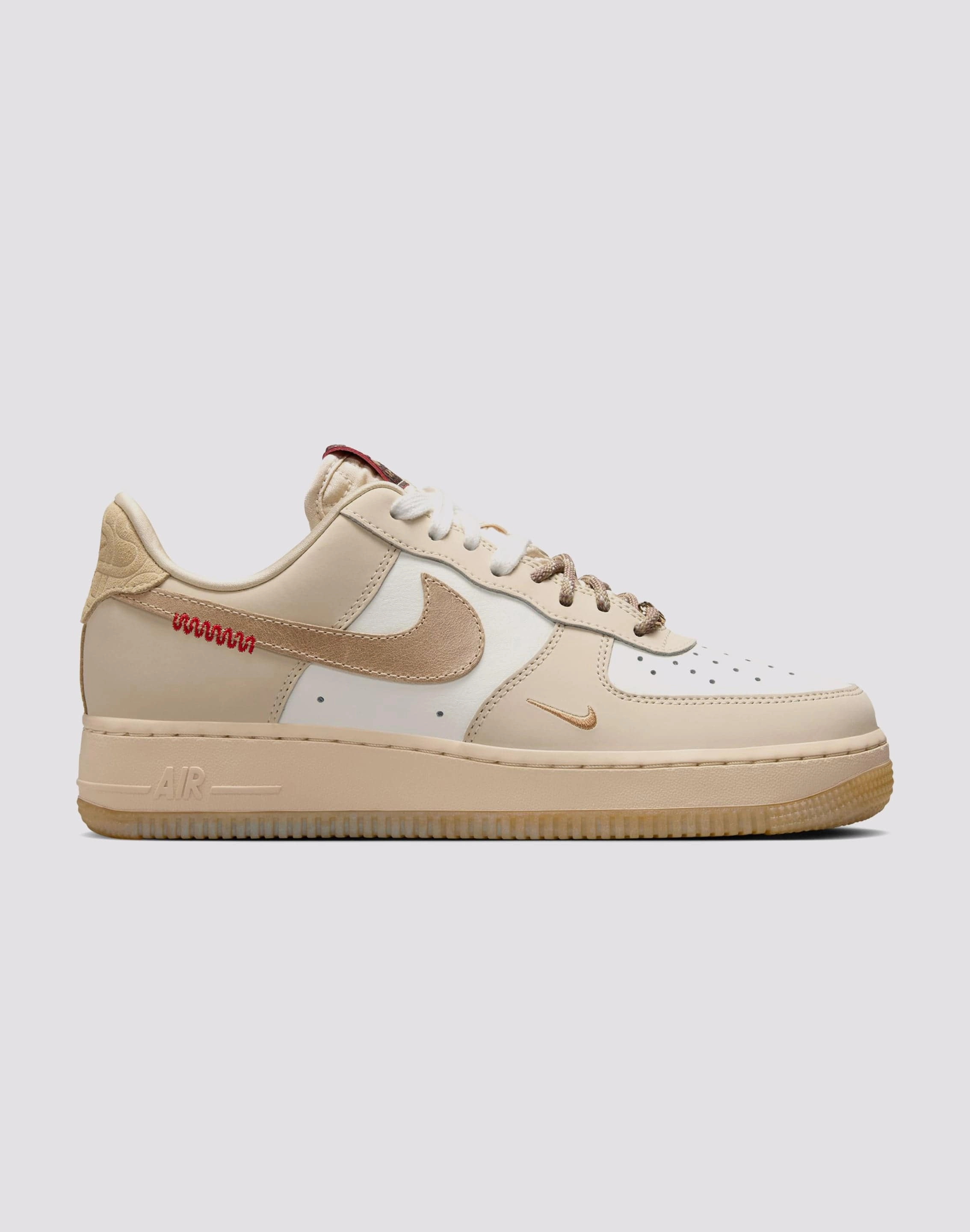 Breathable Beach Walk Nike Air Force 1 '07 LX