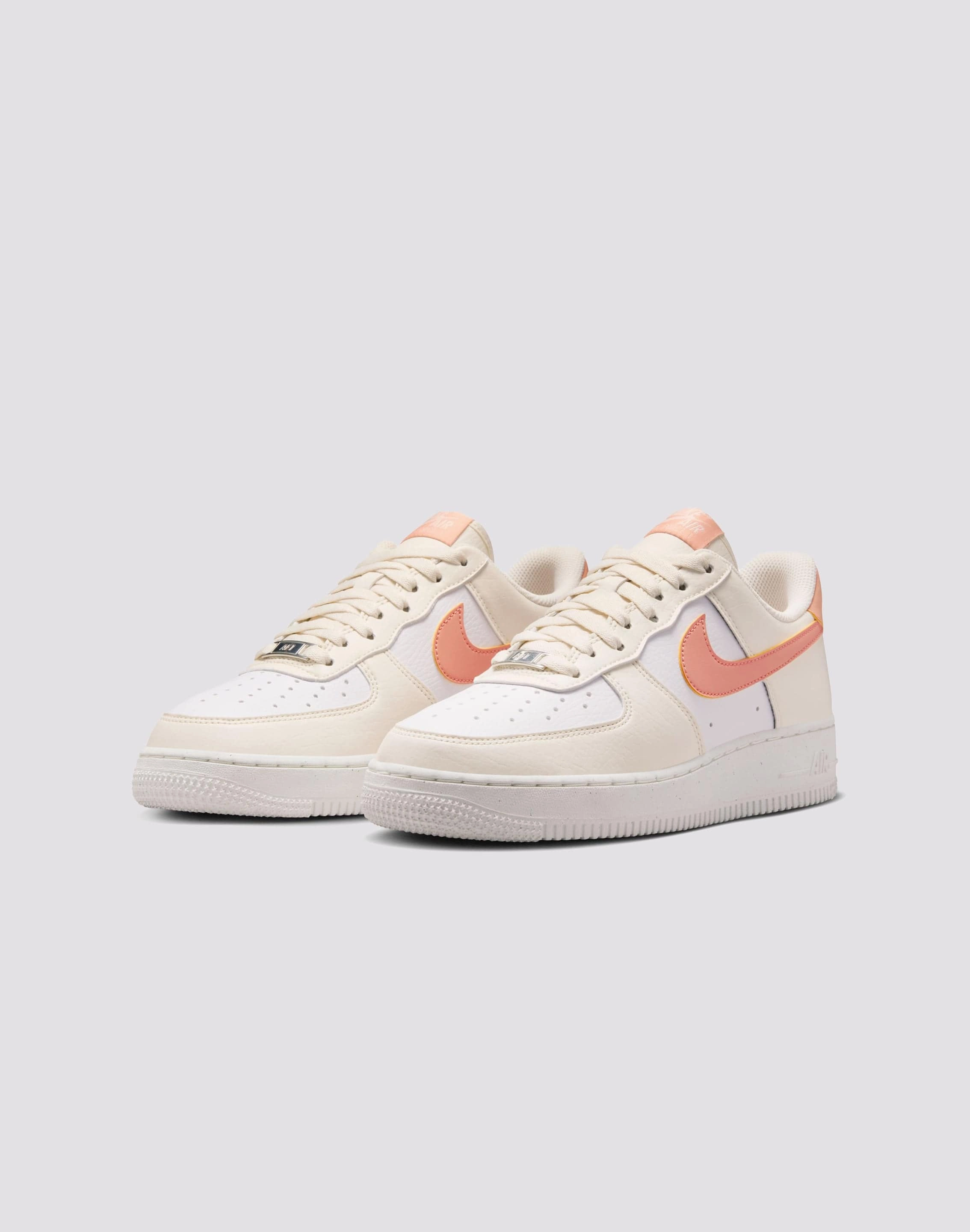 Low Arch Nike Air Force 1 '07 Next Nature
