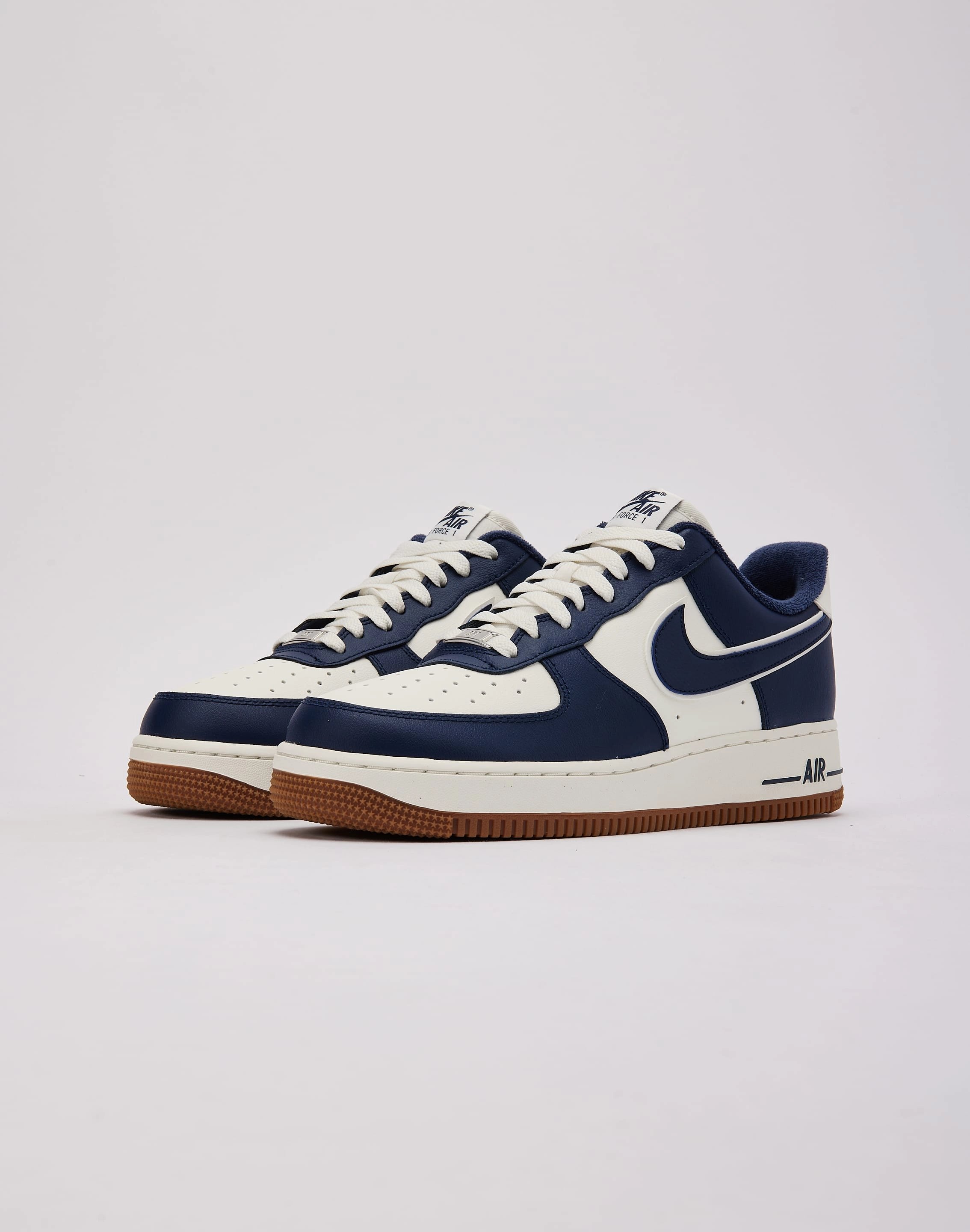 Nike Air Force 1 Low '07 LV8 Dinner Look Synthetic Upper