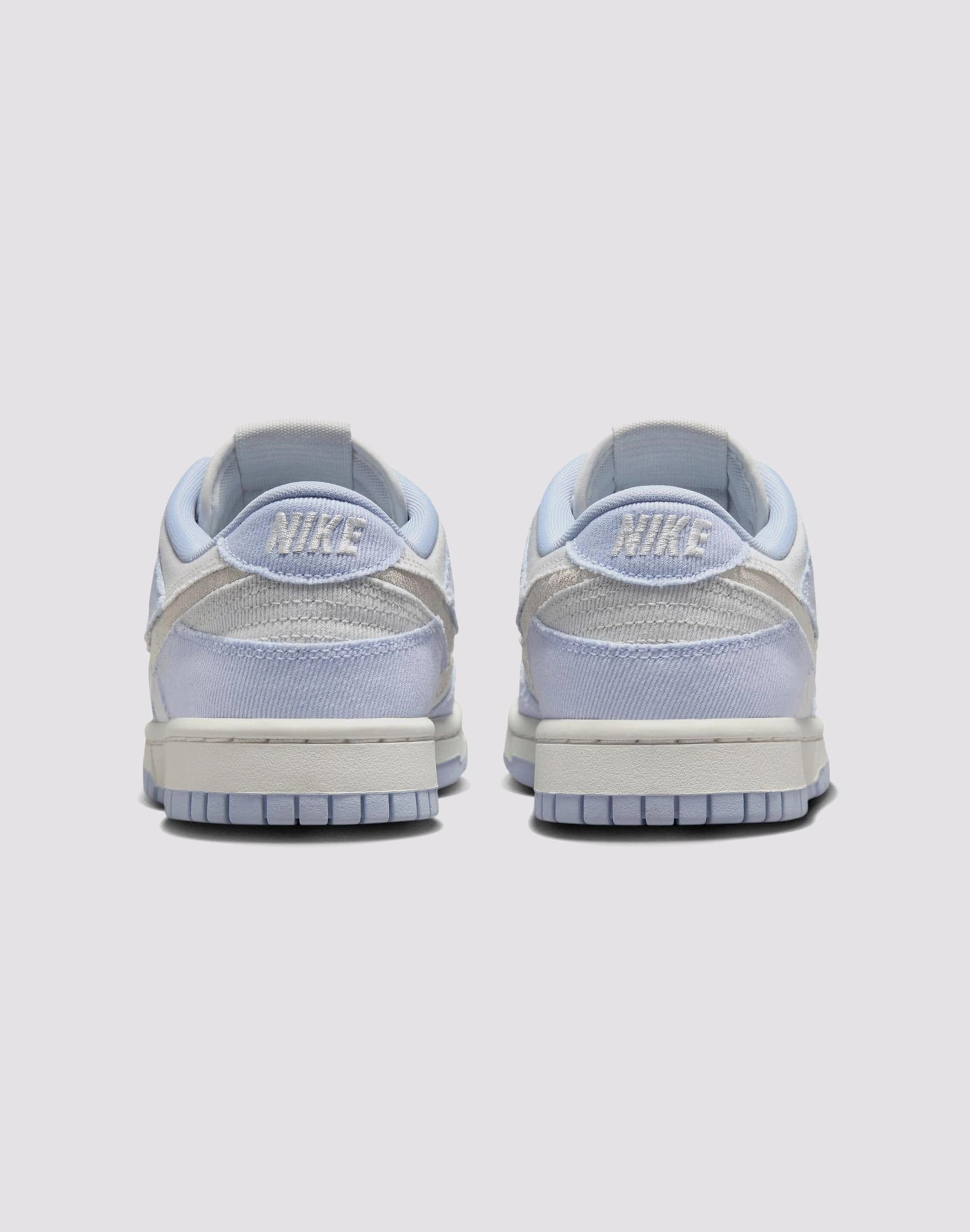 Nike Dunk Low &nbsp;"Ghost/Summit White/Platinum Tint"? Slip Resistant Sole