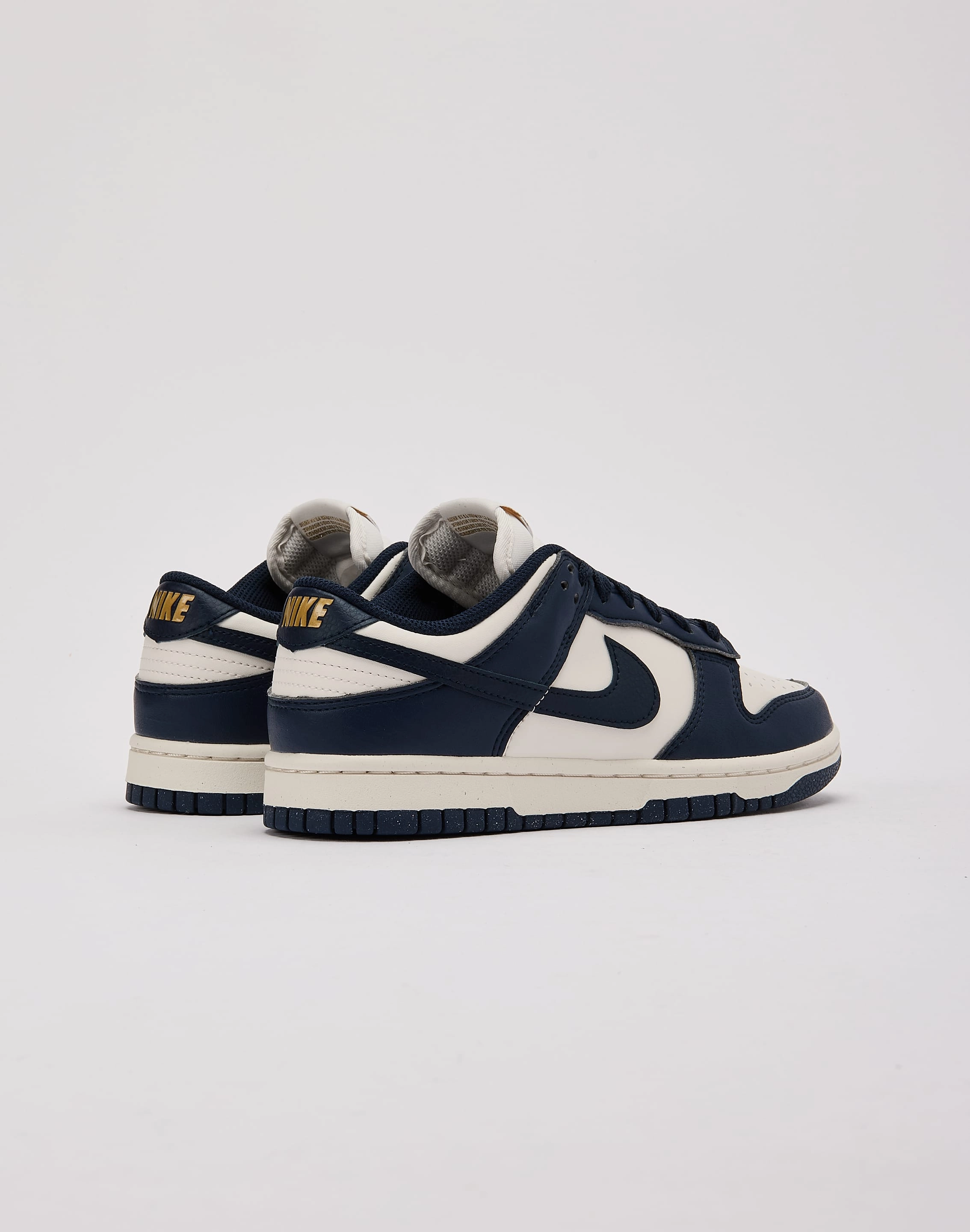 group walk Urban Chill Nike Dunk Low Next Nature 'Olympic'