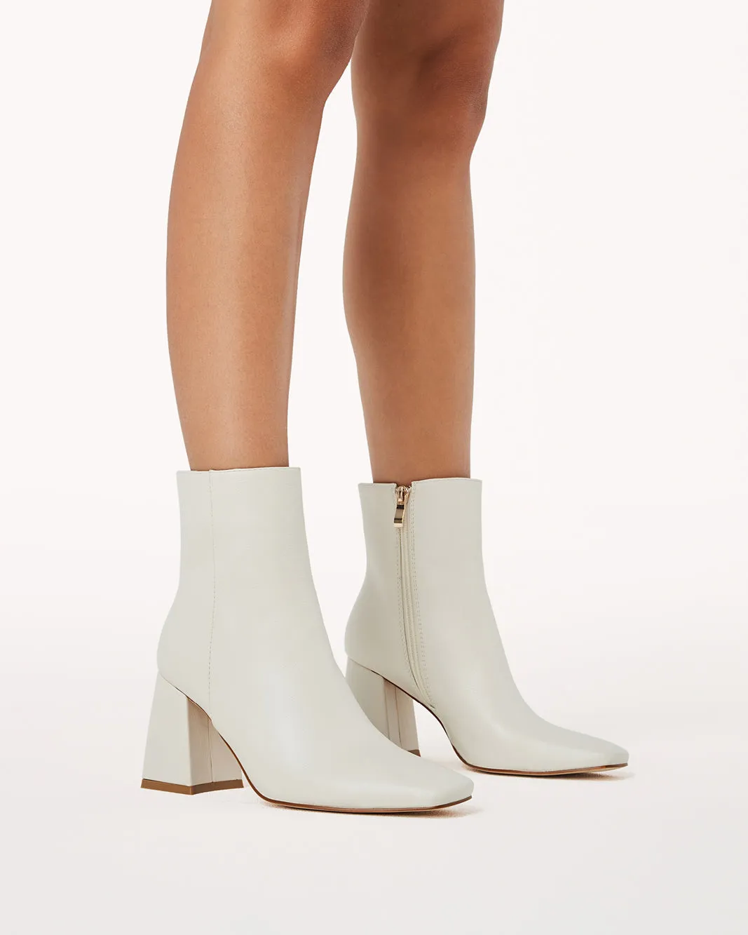 Arctic Cold Warm Core ODETTA - ALABASTER