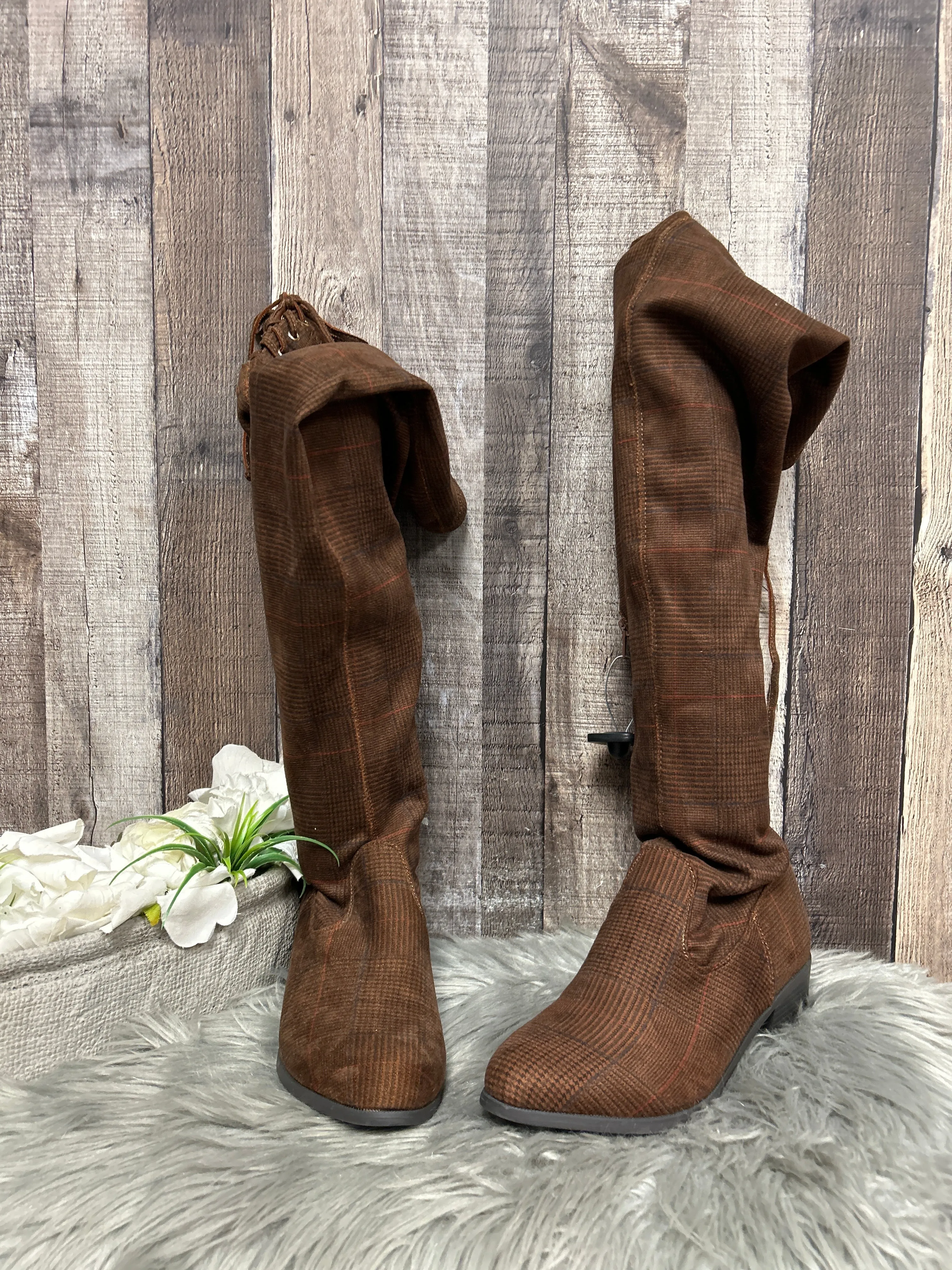 Day Hike Boots Knee Flats By Aerie In Brown, Size: 6