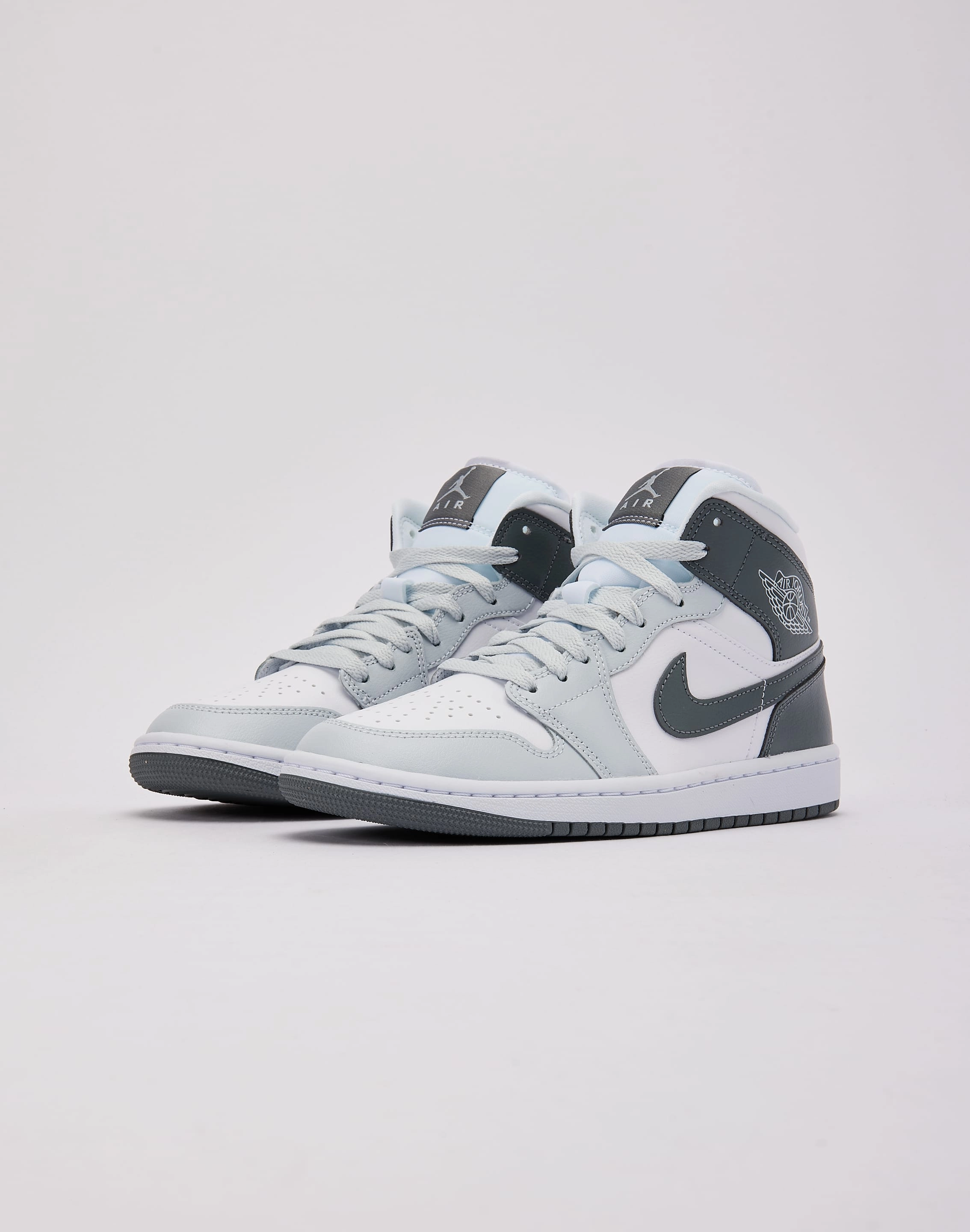 Quick Dry Technology Sport Life Jordan Air Jordan 1 Mid