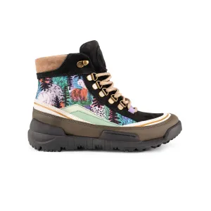 Cushioned Step Weekend Wanderer Slip Resistant Backcountry Camper Spirit Bear Trekk Boot