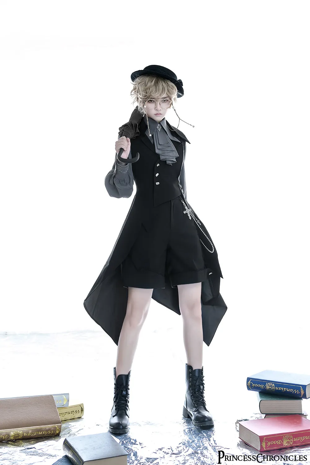Princess Chronicles~Black and Blue~Retro Ouji Lolita Shirt